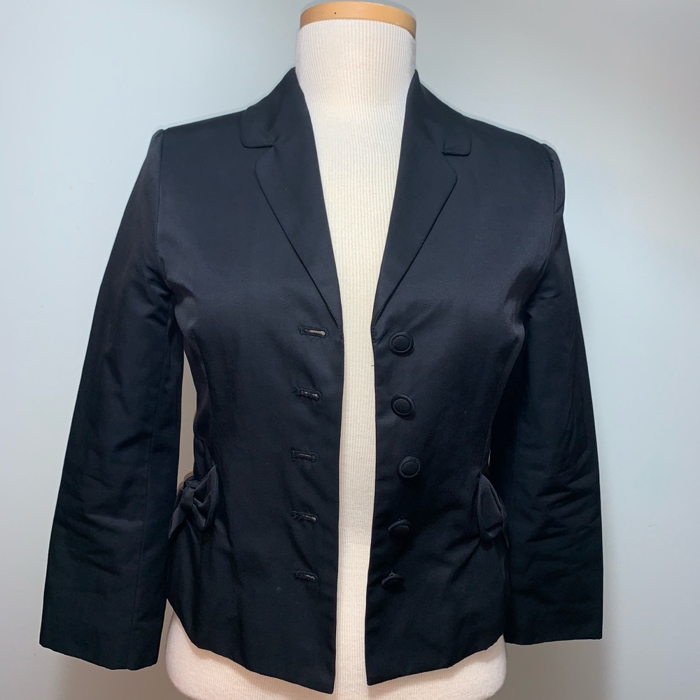 Black H & M blazer with bow pockets - Picture 2 of 6